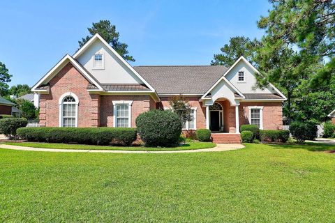 Homes For Sale - 120 Falkirk Dr<br/> Dothan, AL 36305