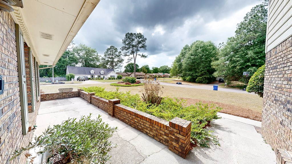 100 Larkspur Court, Dothan, Alabama image 3