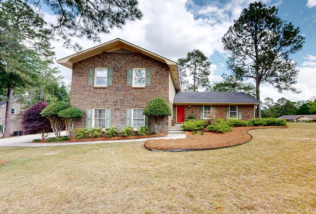 100 Larkspur Court, Dothan, Alabama image 1
