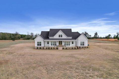 Homes For Sale - 527 Sasser Rd<br/> Geneva County, Dothan, AL 36305