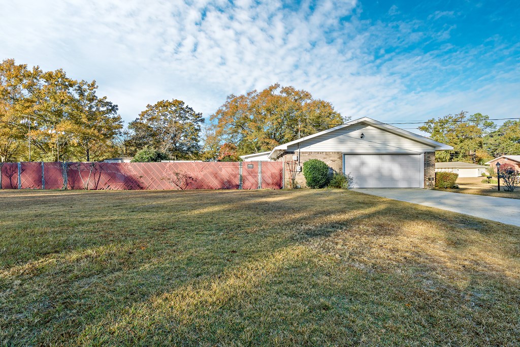 1902 Adrian Road, Dothan, Alabama image 21