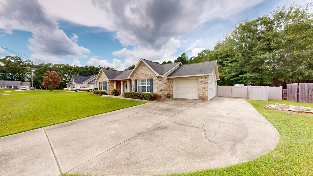 Ozark, Alabama 36360, United States, 3 Bedrooms Bedrooms, ,2 BathroomsBathrooms,Residential,Pending,192241