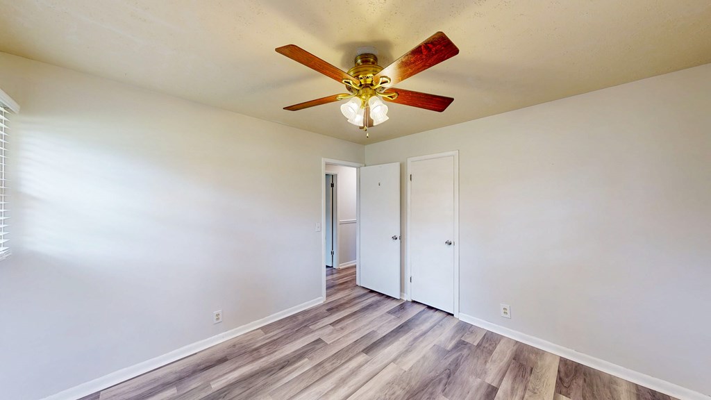 Dothan, Alabama 36301, United States, 3 Bedrooms Bedrooms, ,2 BathroomsBathrooms,Residential,Pending,152240