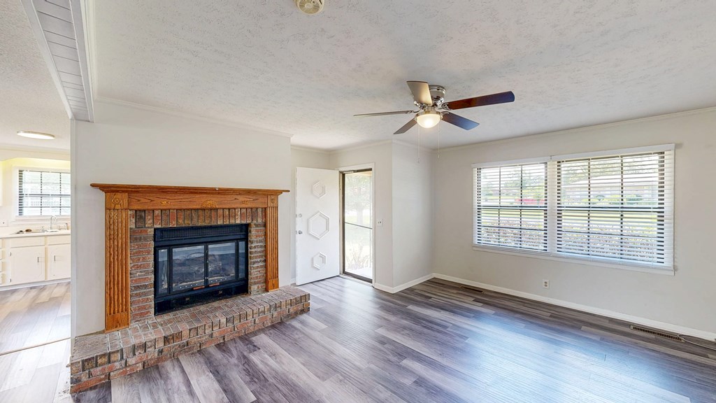 Dothan, Alabama 36301, United States, 3 Bedrooms Bedrooms, ,2 BathroomsBathrooms,Residential,Pending,152240