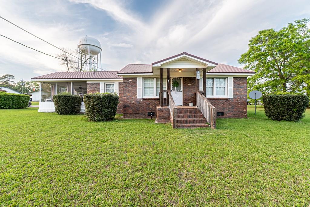 Residential, Cowarts, Alabama image 1