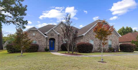 Homes For Sale - 217 Glen Oaks Drive<br/> Dothan, AL 36301
