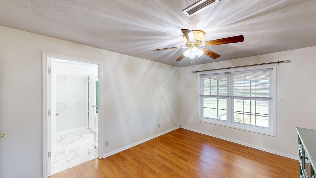 Dothan, Alabama 36303, United States, 4 Bedrooms Bedrooms, ,3 BathroomsBathrooms,Residential,Pending,31095