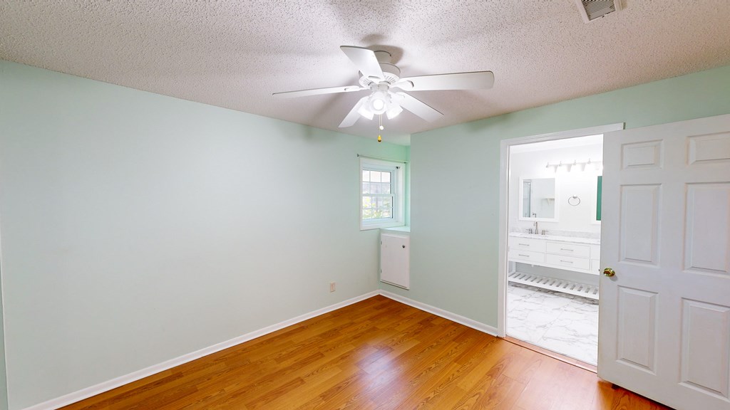 Dothan, Alabama 36303, United States, 4 Bedrooms Bedrooms, ,3 BathroomsBathrooms,Residential,Pending,31095