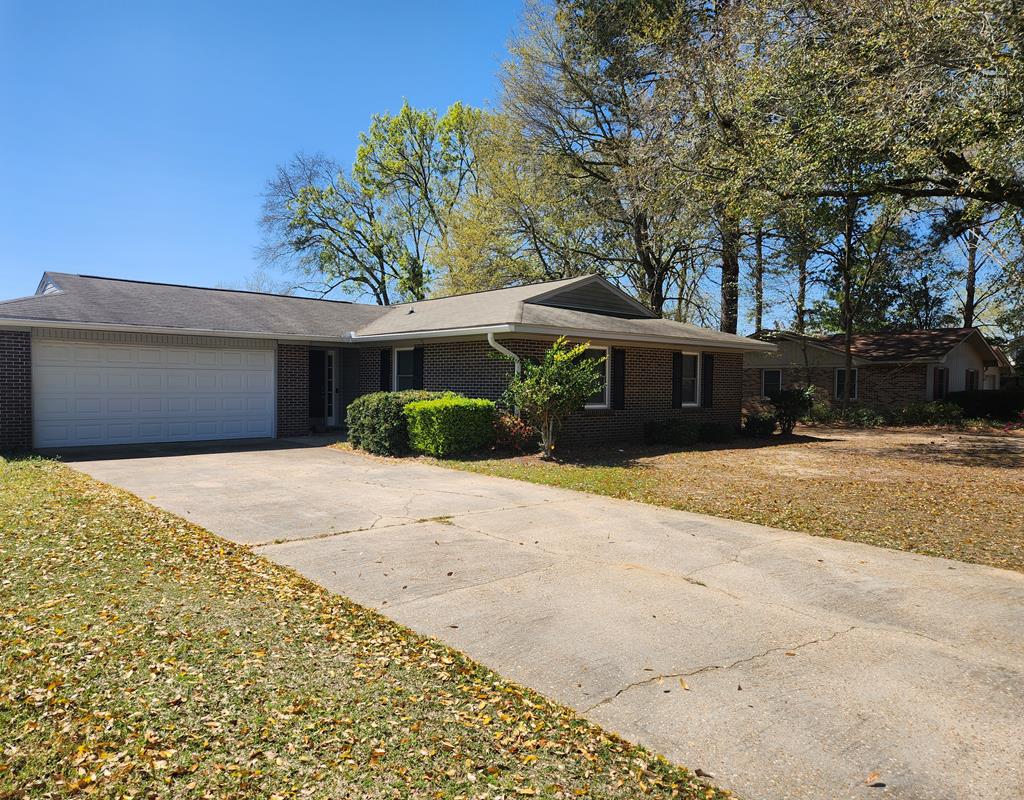 110 Beverly Dr, Enterprise, Alabama image 1