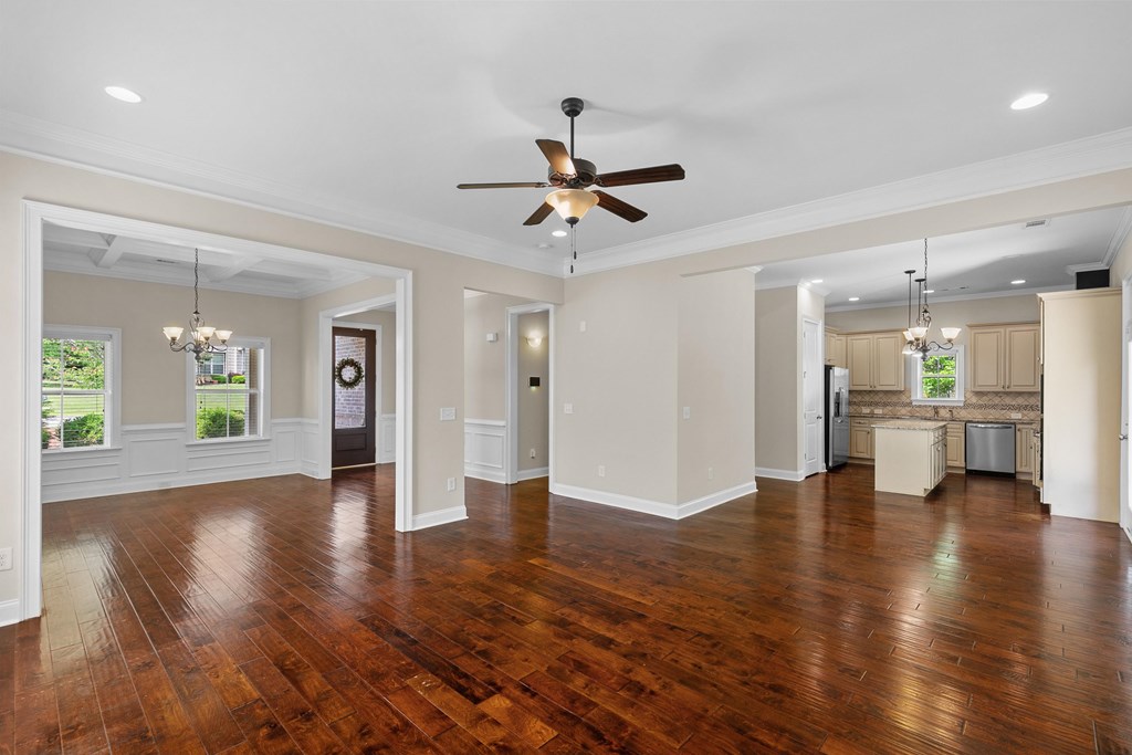 308 Cypress Glade Lane, Midland City, Alabama image 9