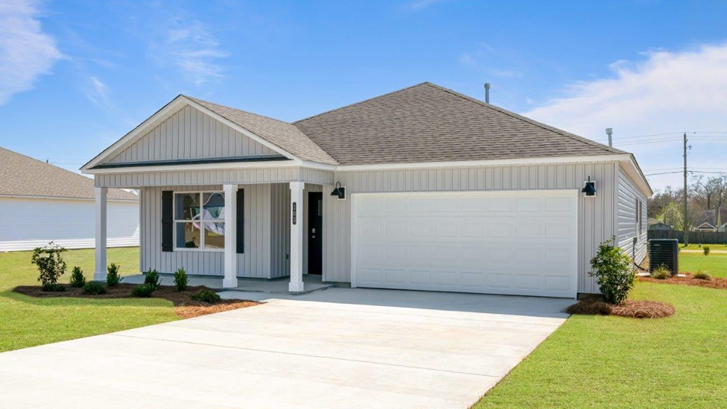103 Aubrey Ave, Headland, Alabama image 3