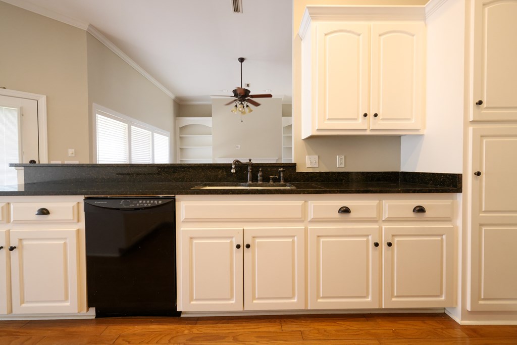 120 Falkirk Dr, Dothan, Alabama image 33