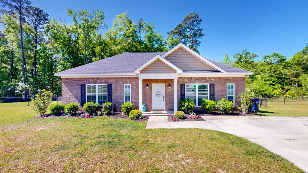 Kinsey, Alabama 36303, United States, 3 Bedrooms Bedrooms, ,2 BathroomsBathrooms,Residential,Pending,111146 Kinsey, Alabama 36303, United States, 3 Bedrooms Bedrooms, ,2 BathroomsBathrooms,Residential,Pending,111146