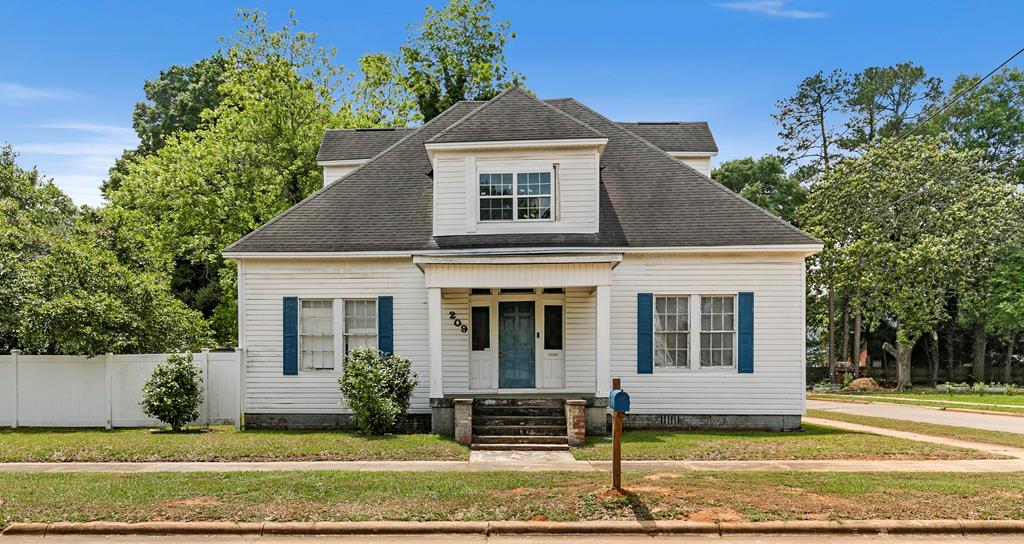 209 N Rawls Street, Enterprise, Alabama image 1