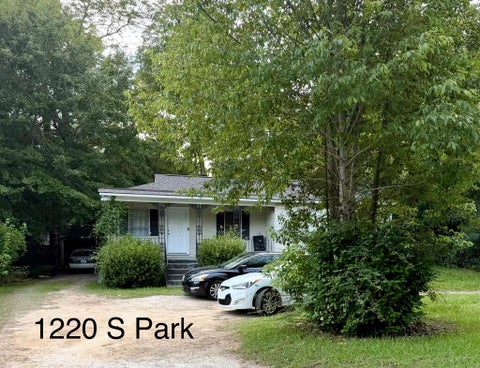 Homes For Sale - 1220 S Park Avenue<br/> Houston County, Dothan, AL 36301
