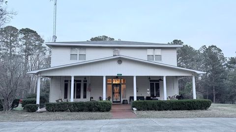 Homes For Sale - 3131 Faust Ave<br/> Ozark, AL 36360