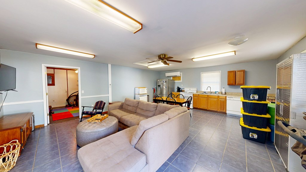 Dothan, Alabama 36305, United States, 3 Bedrooms Bedrooms, ,2 BathroomsBathrooms,Residential,Active,177217