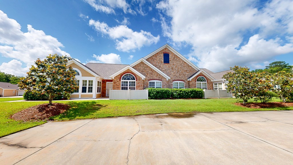 Dothan, Alabama 36301, United States, 3 Bedrooms Bedrooms, ,3 BathroomsBathrooms,Residential,Active,252946