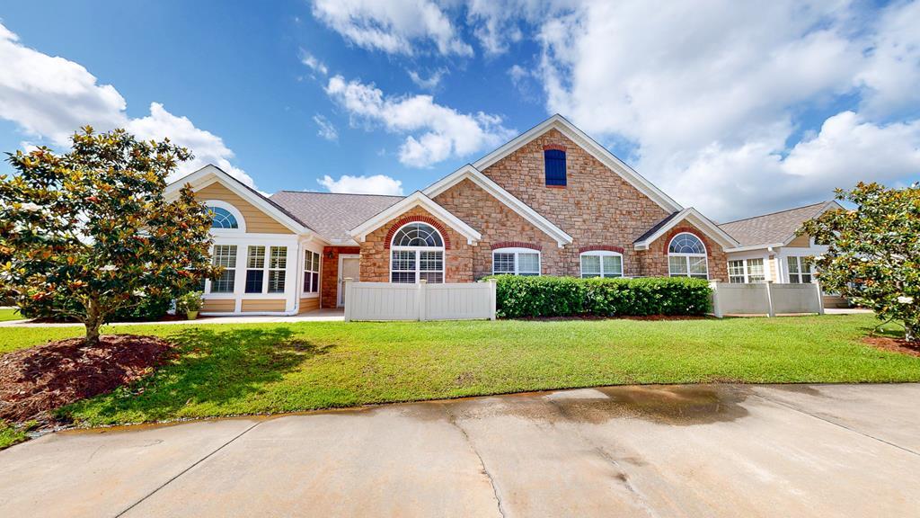 Dothan, Alabama 36301, United States, 3 Bedrooms Bedrooms, ,3 BathroomsBathrooms,Residential,Active,252946