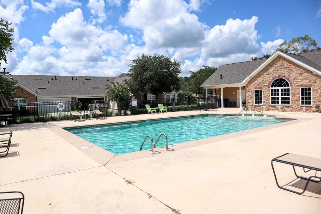 Dothan, Alabama 36301, United States, 3 Bedrooms Bedrooms, ,3 BathroomsBathrooms,Residential,Active,252946