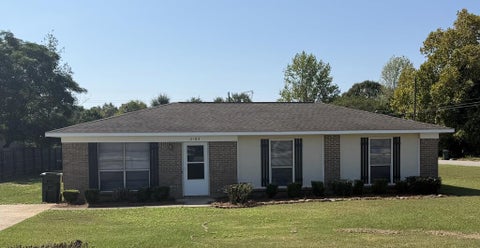 Homes For Sale - 2103 Flynn Rd<br/> Dothan, AL 36303
