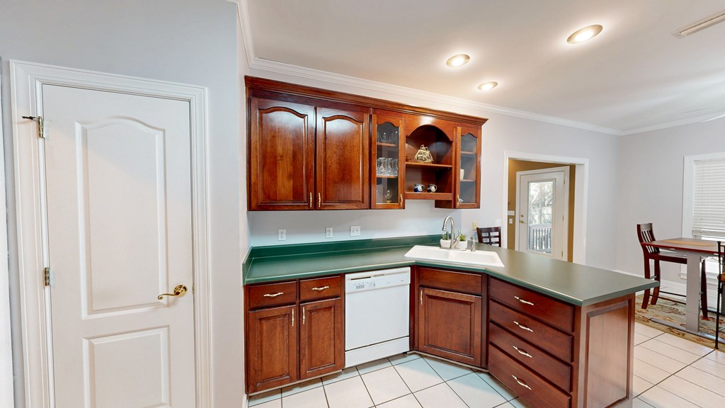 Dothan, Alabama 36303, United States, 4 Bedrooms Bedrooms, ,3 BathroomsBathrooms,Residential,Active,222421