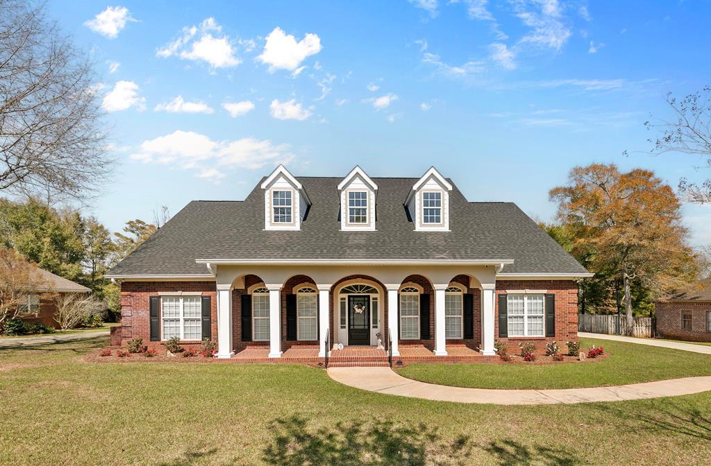 401 Gladstone Way, Dothan, Alabama image 2