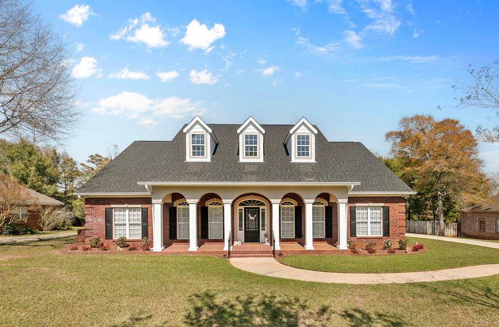 401 Gladstone Way, Dothan, Alabama image 1