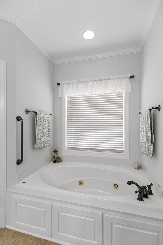 401 Gladstone Way, Dothan, Alabama image 24