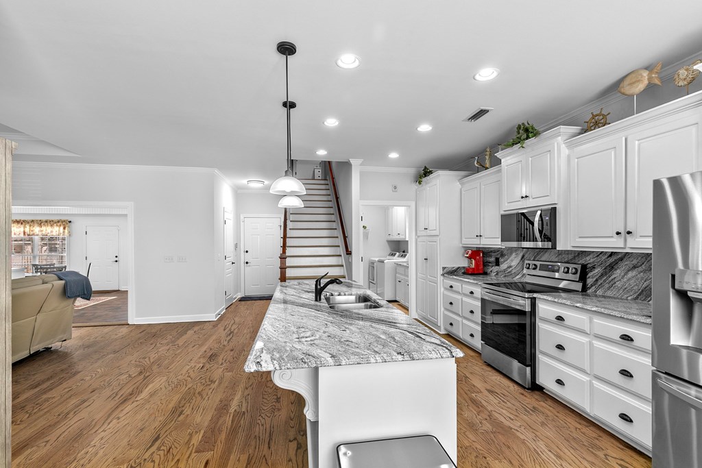 401 Gladstone Way, Dothan, Alabama image 16