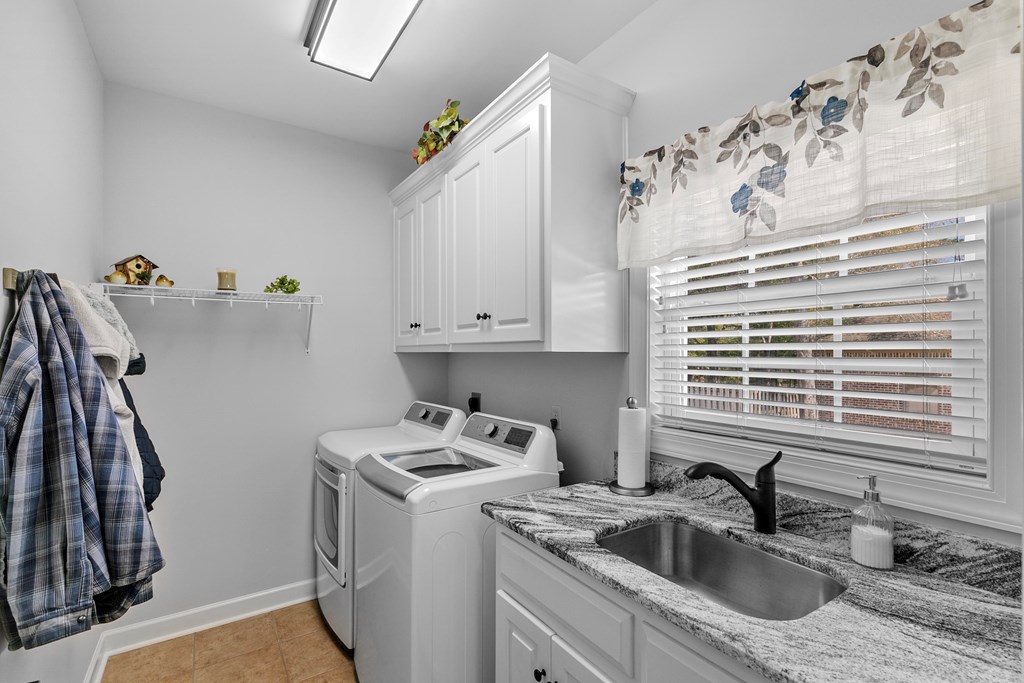 401 Gladstone Way, Dothan, Alabama image 36