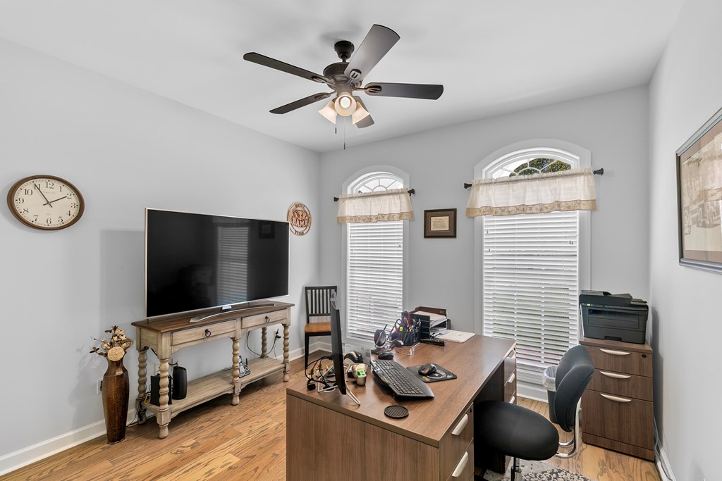 401 Gladstone Way, Dothan, Alabama image 26
