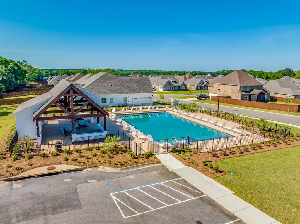 Midland City, Alabama 36350, United States, 5 Bedrooms Bedrooms, ,4 BathroomsBathrooms,Residential,Active,242853