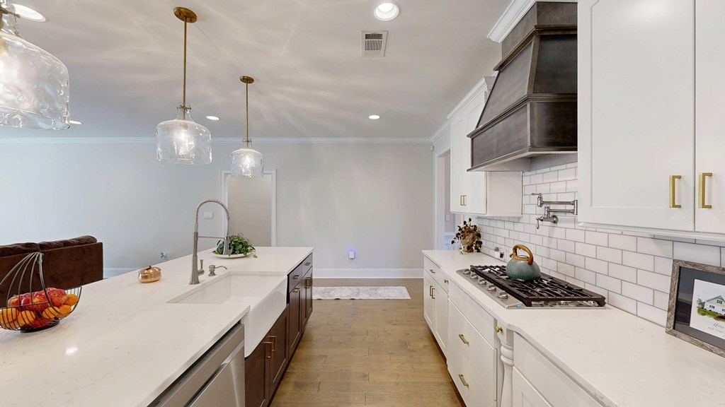 Midland City, Alabama 36350, United States, 5 Bedrooms Bedrooms, ,4 BathroomsBathrooms,Residential,Active,242853