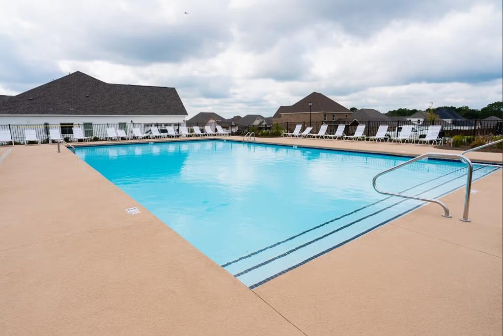 Midland City, Alabama 36350, United States, 5 Bedrooms Bedrooms, ,4 BathroomsBathrooms,Residential,Active,242853