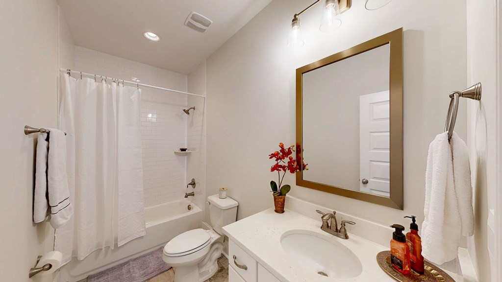 Midland City, Alabama 36350, United States, 5 Bedrooms Bedrooms, ,4 BathroomsBathrooms,Residential,Active,242853