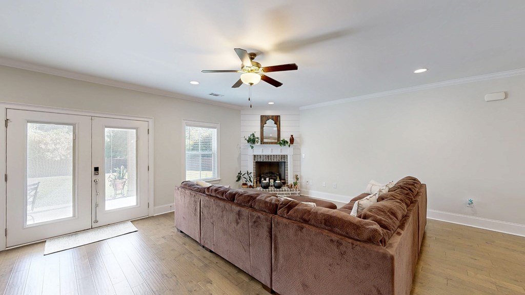 Midland City, Alabama 36350, United States, 5 Bedrooms Bedrooms, ,4 BathroomsBathrooms,Residential,Active,242853