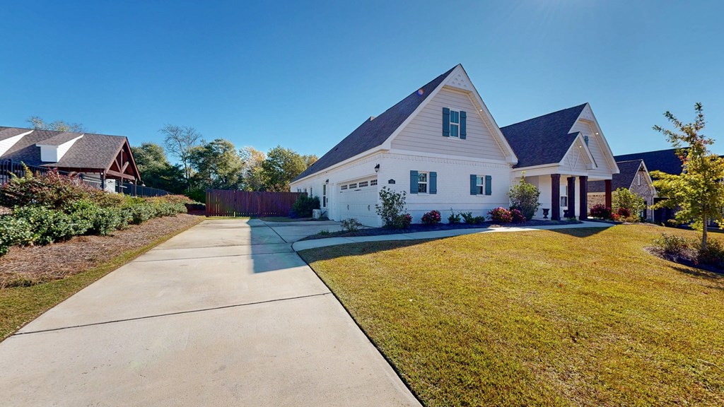 Midland City, Alabama 36350, United States, 5 Bedrooms Bedrooms, ,4 BathroomsBathrooms,Residential,Active,242853