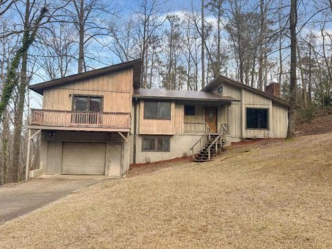 Homes For Sale - 100 Ridgewood Lane<br/> Barbour County, Eufaula, AL 36027