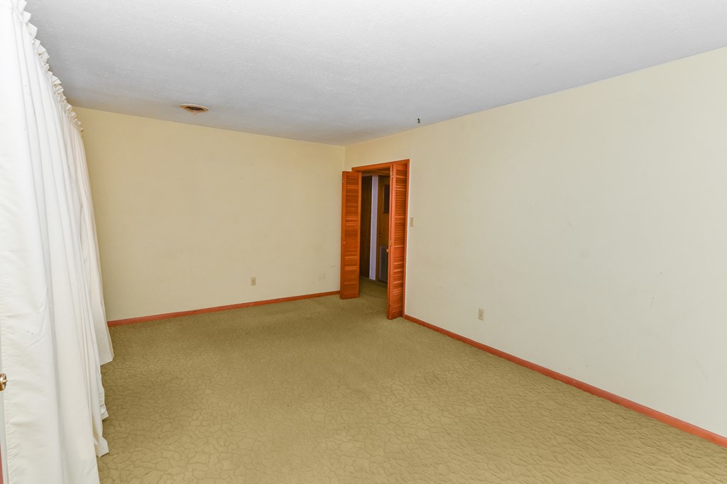 223 Plaza Drive, Daleville, Alabama image 3