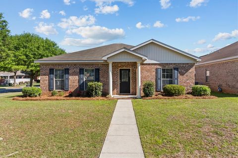 Homes For Sale - 226 Maplecliff Dr<br/> Houston County, Dothan, AL 36303