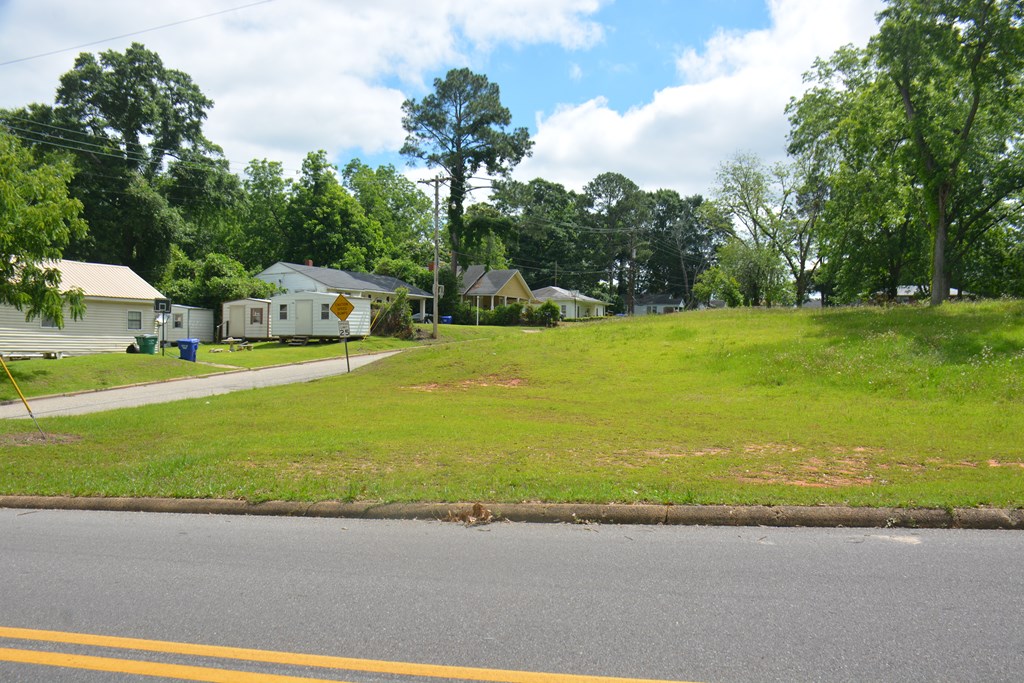 200 Banks Street, Troy, Alabama image 5