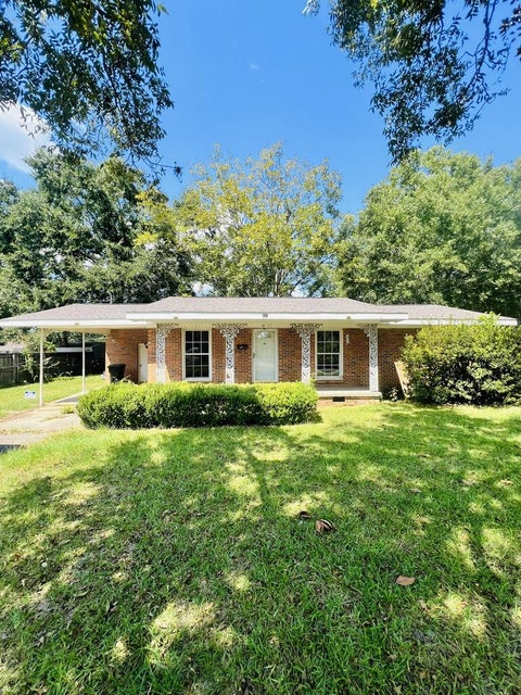 Homes For Rent - 801 Florence St<br/> Dothan, AL 36301