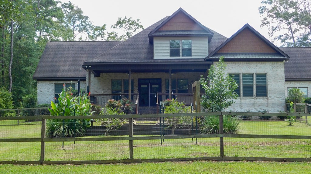 Dothan, Alabama 36301, United States, 4 Bedrooms Bedrooms, ,4 BathroomsBathrooms,Residential,Active,194493