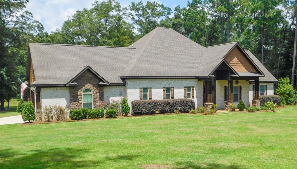 Dothan, Alabama 36301, United States, 4 Bedrooms Bedrooms, ,4 BathroomsBathrooms,Residential,Active,194493