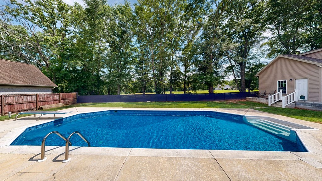 107 Boulder Drive, Dothan, Alabama image 2
