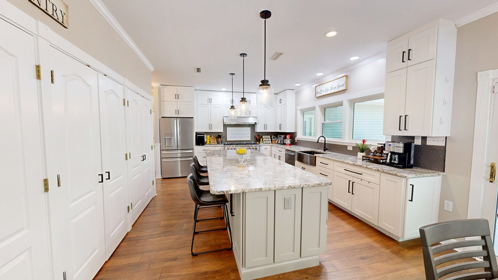 Dothan, Alabama 36303, United States, 5 Bedrooms Bedrooms, ,4 BathroomsBathrooms,Residential,Active,240325