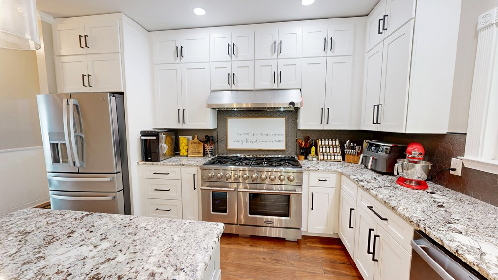 Dothan, Alabama 36303, United States, 5 Bedrooms Bedrooms, ,4 BathroomsBathrooms,Residential,Active,240325