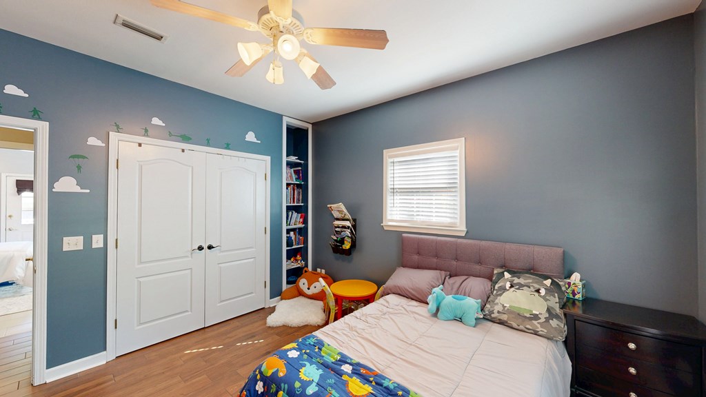 Dothan, Alabama 36303, United States, 5 Bedrooms Bedrooms, ,4 BathroomsBathrooms,Residential,Active,240325