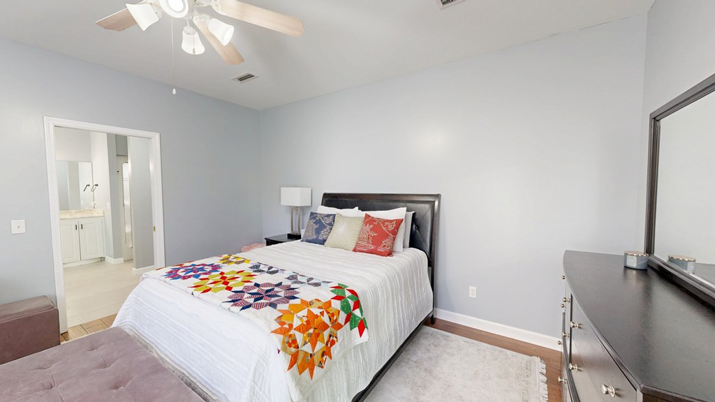 Dothan, Alabama 36303, United States, 5 Bedrooms Bedrooms, ,4 BathroomsBathrooms,Residential,Active,240325